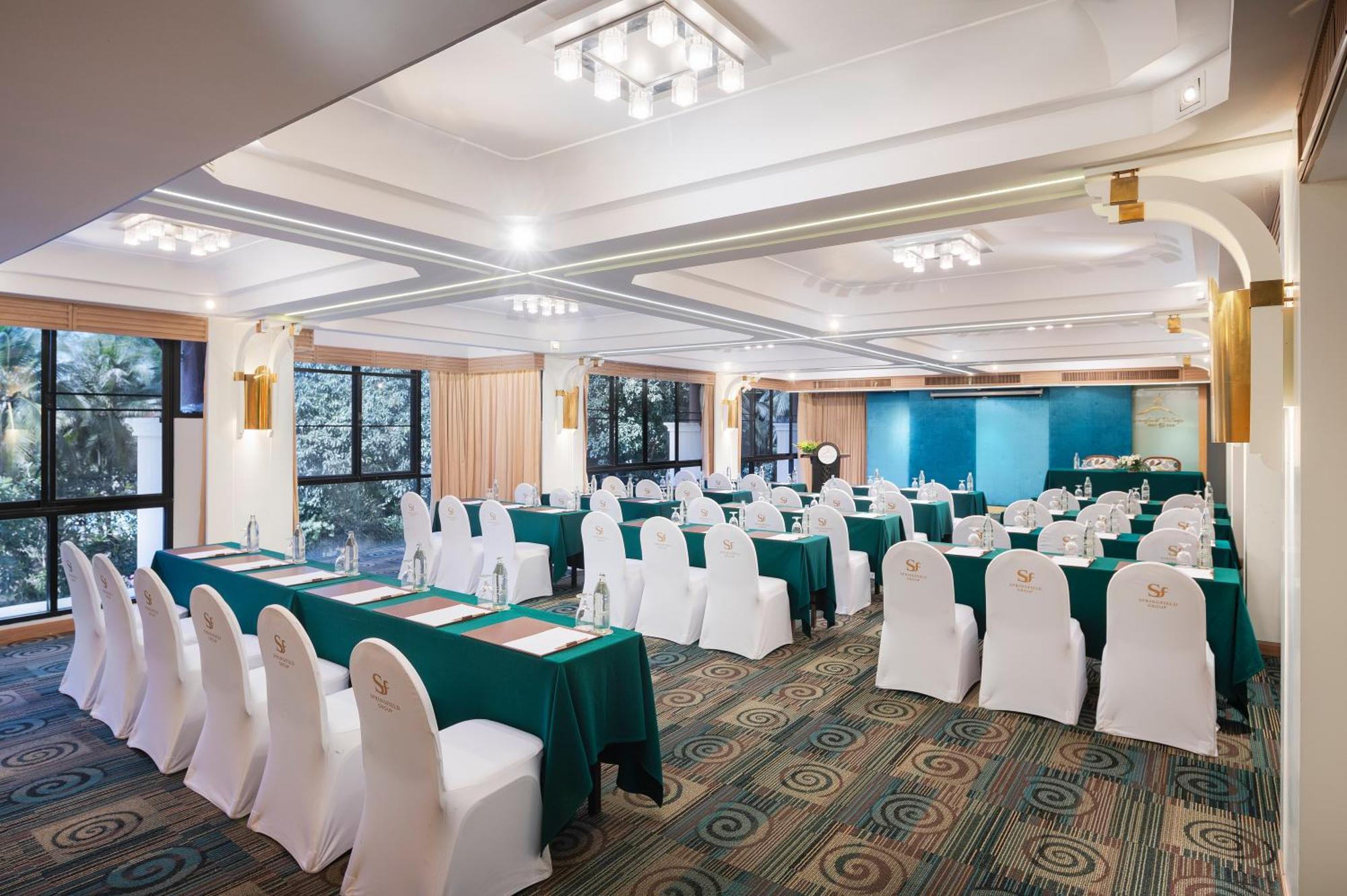 Springfield Village Golf & Spa Cha-Am Zewnętrze zdjęcie